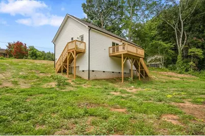 126 Aspen Street, Yadkinville, NC 27055 - Photo 23