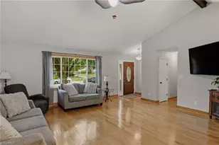 3402 Tagus Dr, Greensboro, NC 27410 - Photo 3