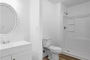 2215 Shadow Valley Rd, High Point, NC 27265 - Photo 37
