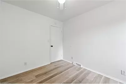 2215 Shadow Valley Road #C, High Point, NC 27265 - Photo 29
