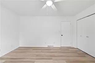 2215 Shadow Valley Rd, High Point, NC 27265 - Photo 39