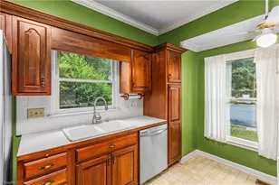 1700 Polo Oaks Ct, Winston-Salem, NC 27106 - Photo 11