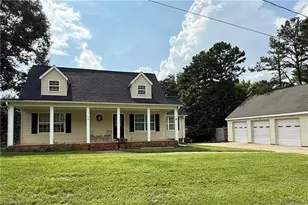 108 King Arthur Dr, King, NC 27021 - Photo 1