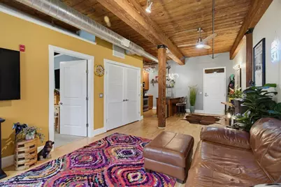 836 Oak Street #306, Winston-Salem, NC 27101 - Photo 7
