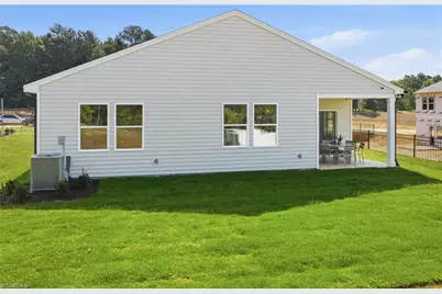 405 Chesney Place, Thomasville, NC 27360 - Photo 27