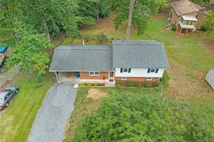 112 Kingwood Rd, Reidsville, NC 27320 - Photo 5