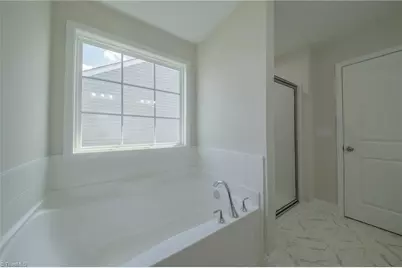 3719 Contimental Square, Kernersville, NC 27284 - Photo 15