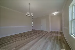 3719 Contimental Sq, Kernersville, NC 27284 - Photo 3
