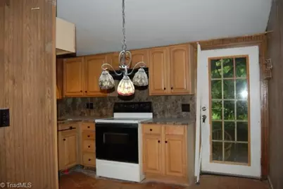 156 S Snider Street, Denton, NC 27239 - Photo 29