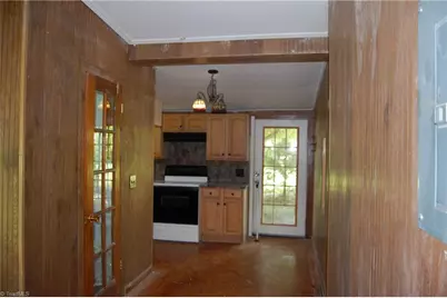 156 S Snider Street, Denton, NC 27239 - Photo 31