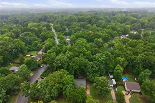 2210 Bracyridge Rd, Greensboro, NC 27407 - Photo 27
