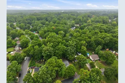 2210 Bracyridge Road, Greensboro, NC 27407 - Photo 29
