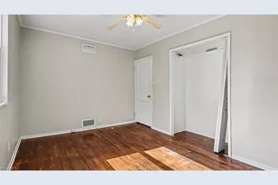 519 Overlook Street, Greensboro, NC 27403 - Photo 15
