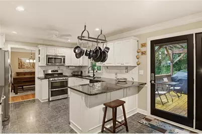 5009 Meadow Hill Court, Winston-Salem, NC 27106 - Photo 15