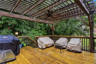 5009 Meadow Hill Ct, Winston-Salem, NC 27106 - Photo 11