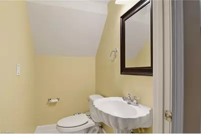 5009 Meadow Hill Court, Winston-Salem, NC 27106 - Photo 33