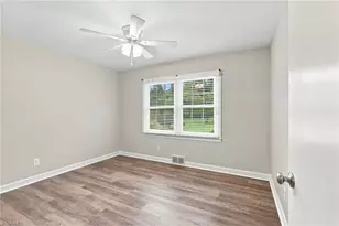 399 Wildwood Ln, Winston-Salem, NC 27107 - Photo 23