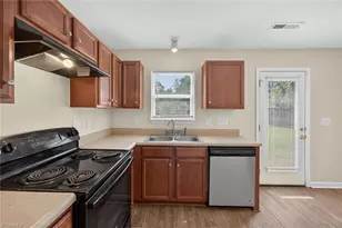 4047 Parkside Meadow Ct, Winston-Salem, NC 27127 - Photo 13