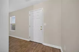 4047 Parkside Meadow Ct, Winston-Salem, NC 27127 - Photo 5