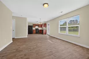 4047 Parkside Meadow Ct, Winston-Salem, NC 27127 - Photo 9