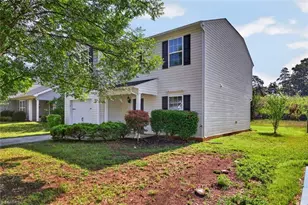 4047 Parkside Meadow Ct, Winston-Salem, NC 27127 - Photo 3