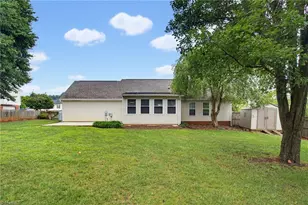 6051 Summer Trace Ln, Winston-Salem, NC 27105 - Photo 27