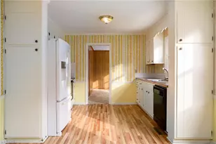 731 Shellhabour Blvd, Rural Hall, NC 27045 - Photo 9