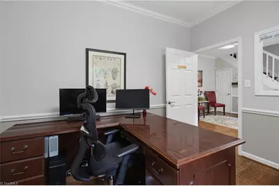 701 W Main Street, Jamestown, NC 27282 - Photo 15