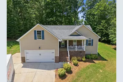 140 Laurel Ridge Court, Reidsville, NC 27320 - Photo 3