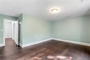 4103 Oak Hollow Dr, High Point, NC 27265 - Photo 33