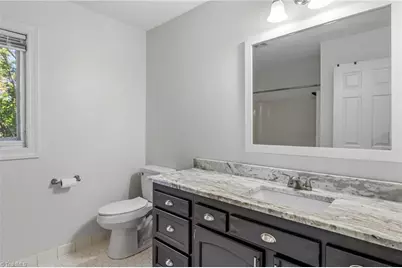 4103 Oak Hollow Drive, High Point, NC 27265 - Photo 29