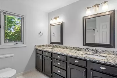 4103 Oak Hollow Drive, High Point, NC 27265 - Photo 25