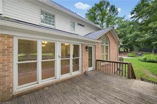 992 Lake Forest Ct, Eden, NC 27288 - Photo 35