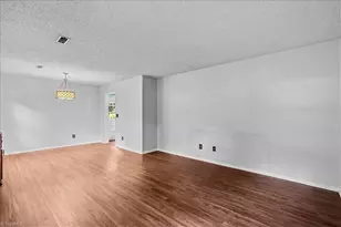 2004 Cottage Pl, Greensboro, NC 27455 - Photo 5