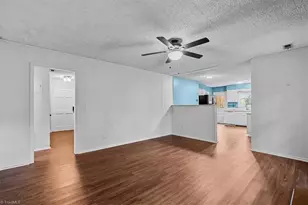 2004 Cottage Pl, Greensboro, NC 27455 - Photo 17