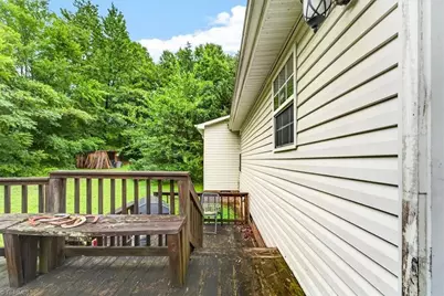 4313 Maybrook Drive, Greensboro, NC 27405 - Photo 17