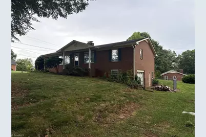 2631 Creekwood Drive, Winston-Salem, NC 27103 - Photo 3