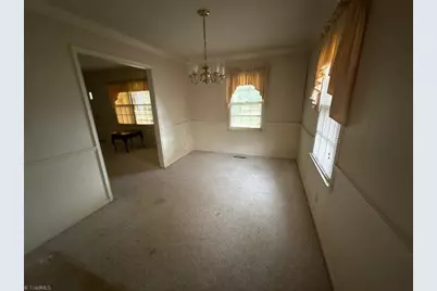 2631 Creekwood Drive, Winston-Salem, NC 27103 - Photo 11