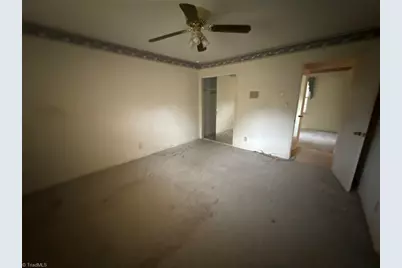 2631 Creekwood Drive, Winston-Salem, NC 27103 - Photo 25