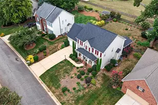 3674 Oak Chase Dr, High Point, NC 27265 - Photo 5