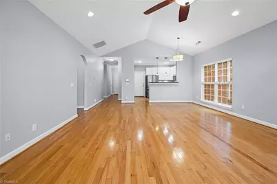 2071 Salisbury Square, Winston-Salem, NC 27127 - Photo 7