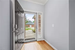 2071 Salisbury Square, Winston-Salem, NC 27127 - Photo 3
