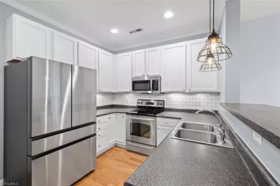 2071 Salisbury Square, Winston-Salem, NC 27127 - Photo 11