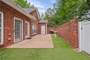 2071 Salisbury Square, Winston-Salem, NC 27127 - Photo 39