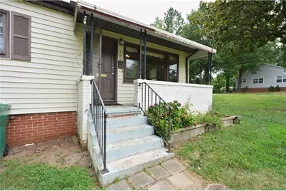 500 Clover Drive, High Point, NC 27262 - Photo 7