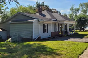 319 Hay St, Mount Airy, NC 27030 - Photo 3