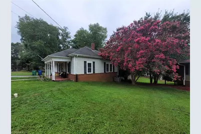 319 Hay Street, Mount Airy, NC 27030 - Photo 3