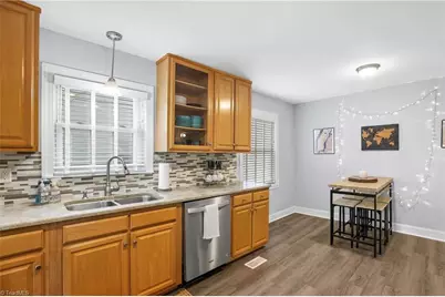 317 Crafton Street, Winston-Salem, NC 27103 - Photo 9