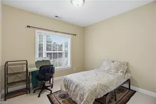 5917 Kenville Green Cir, Kernersville, NC 27284 - Photo 19