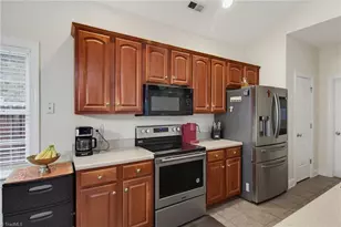 5917 Kenville Green Cir, Kernersville, NC 27284 - Photo 13
